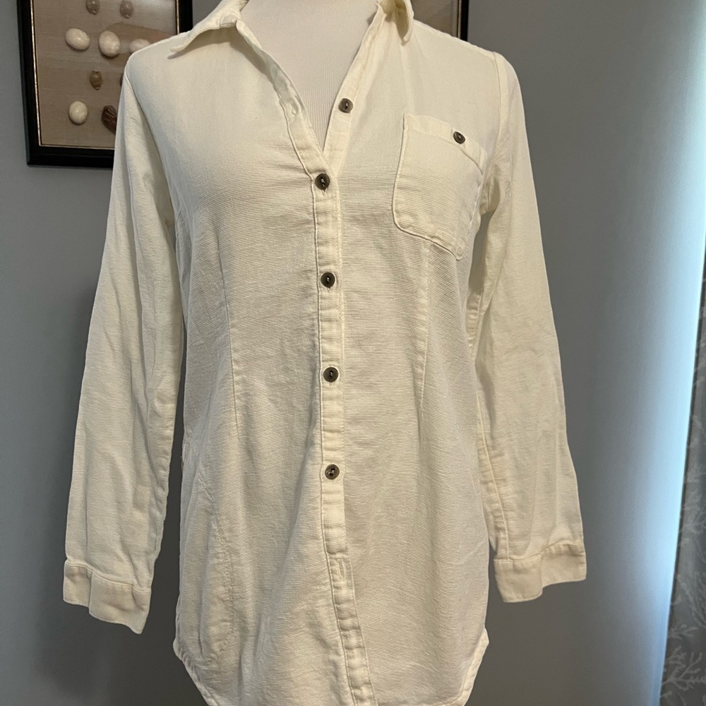 Royal Robbins outdoor hiking shirt. Cream color